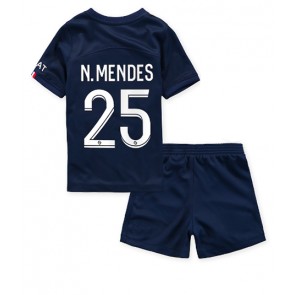 Paris Saint-Germain Nuno Mendes #25 babykläder Hemmatröja barn 2022-23 Korta ärmar (+ Korta byxor)